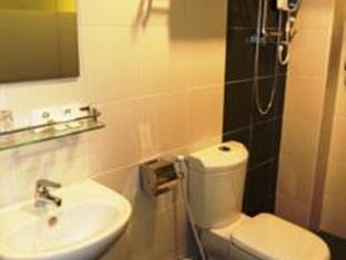 8 Days Boutique Hotel @ Mount Austin Jb Johor Bahru Buitenkant foto